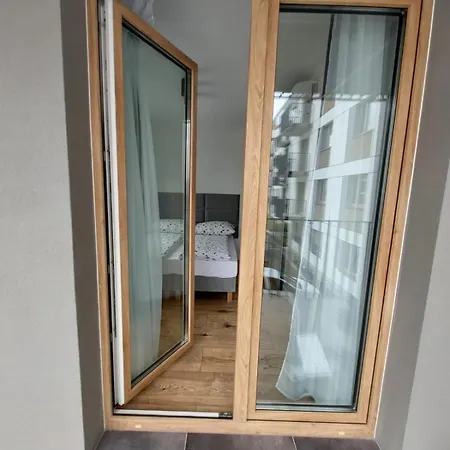 Apartment Posnania Parking Samodzielne Zameldowanie 24h *
