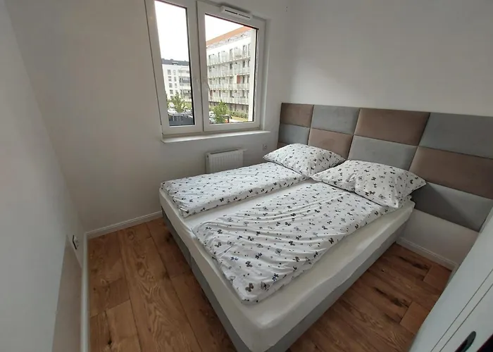 Posnania Parking Samodzielne Zameldowanie 24h * Poznan