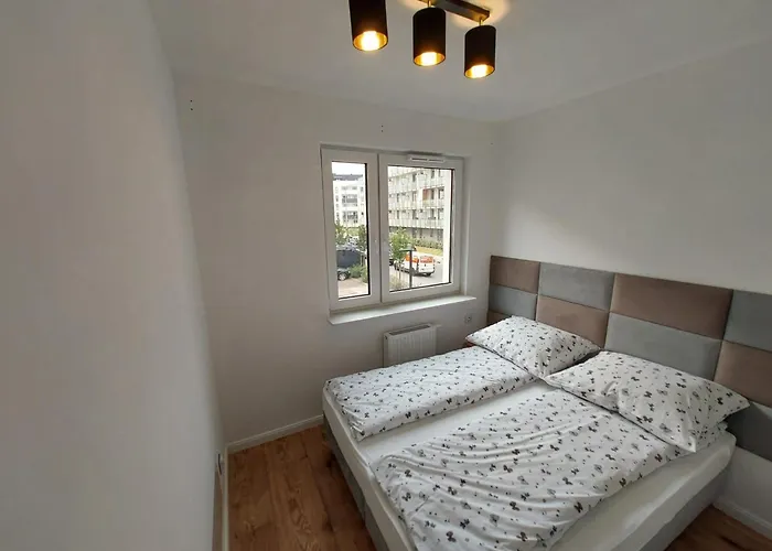 Posnania Parking Samodzielne Zameldowanie 24h * Poznan