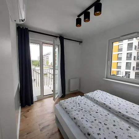 Posnania Parking Samodzielne Zameldowanie 24h * Poznan