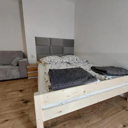 Posnania Parking Samodzielne Zameldowanie 24h * Poznan