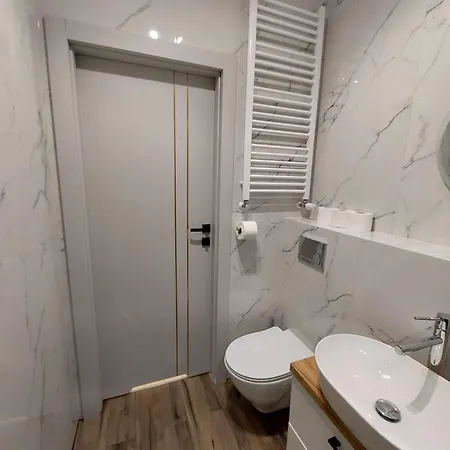 Posnania Parking Samodzielne Zameldowanie 24h Apartment Poznan