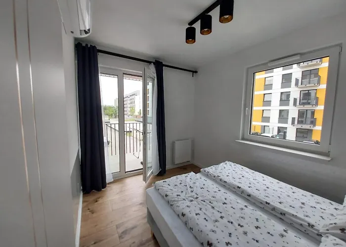 Posnania Parking Samodzielne Zameldowanie 24h * Познань