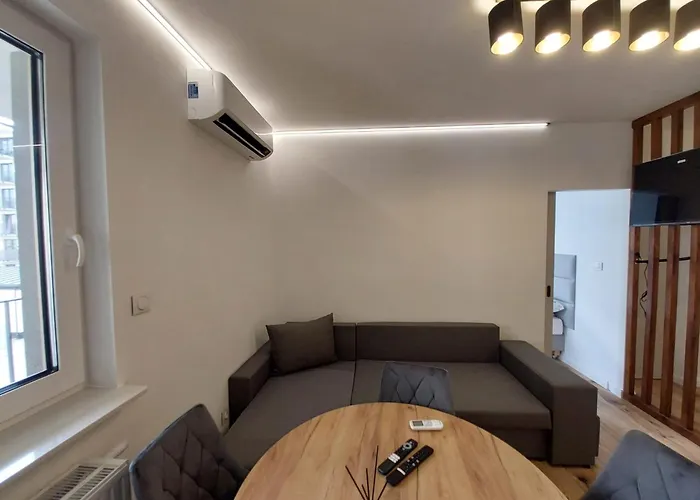 Posnania Parking Samodzielne Zameldowanie 24h Апартаменти