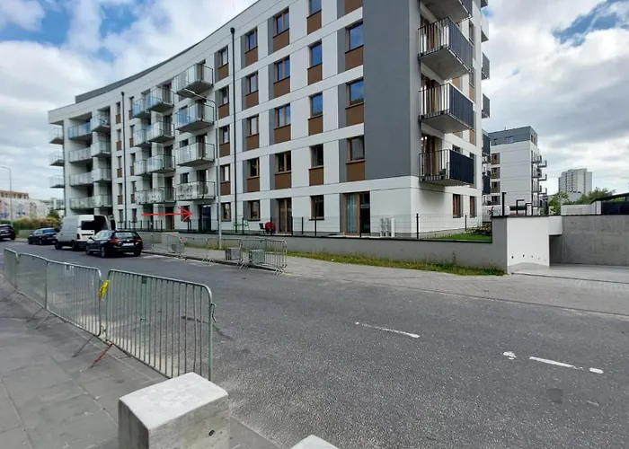 Posnania Parking Samodzielne Zameldowanie 24h Познань